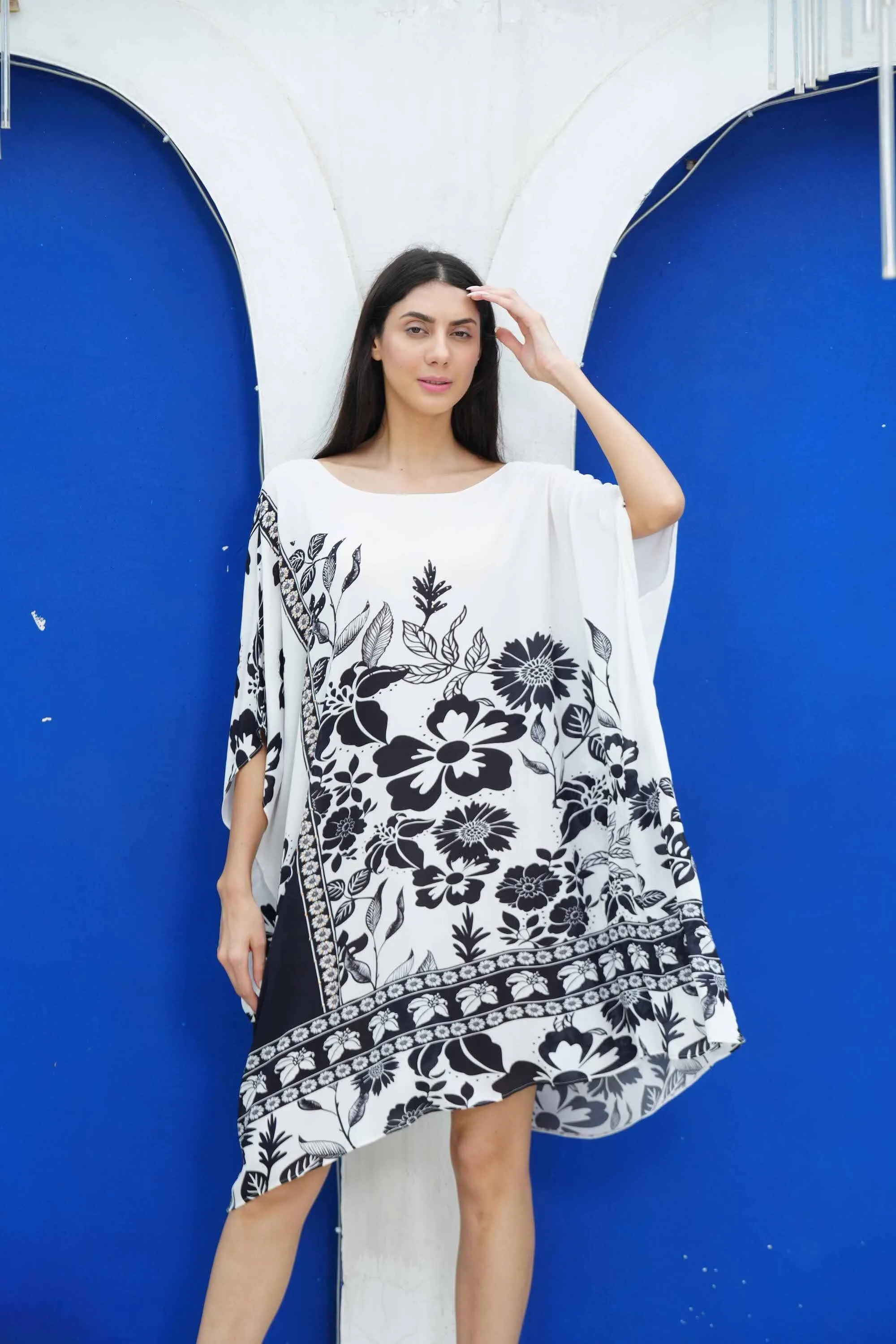 AVANTI - SHORT BOX KAFTAN