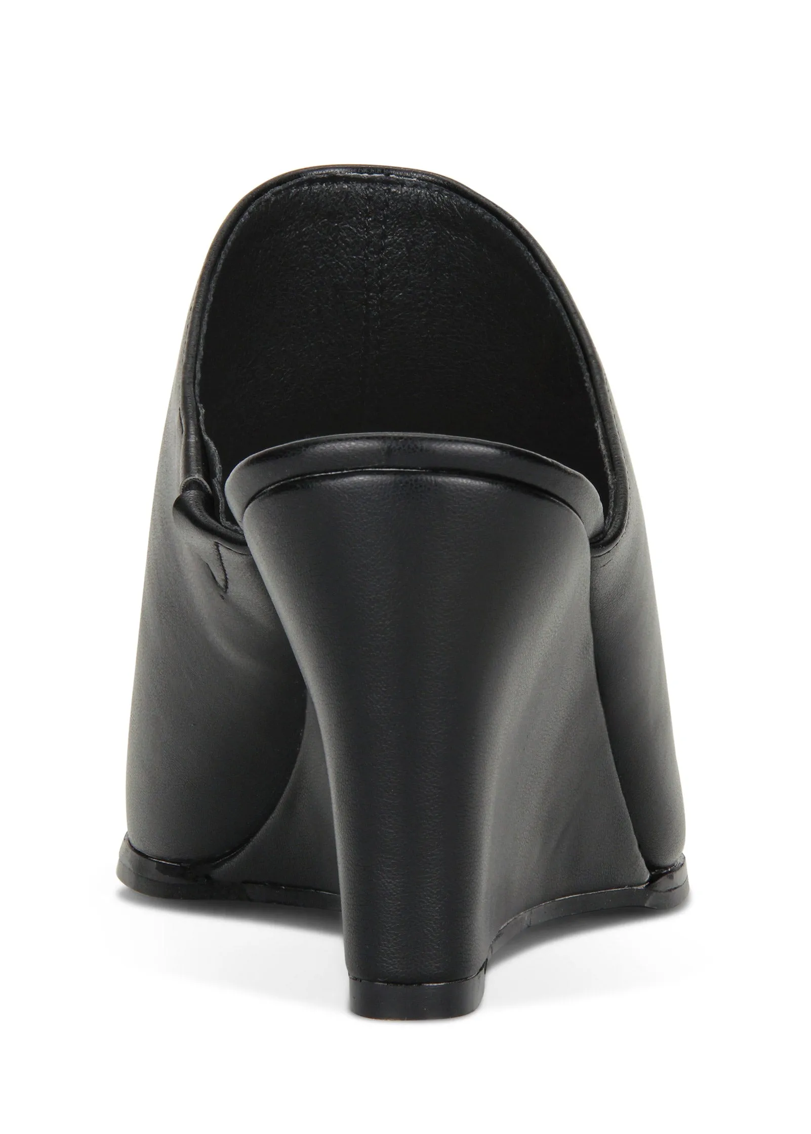 Closed Toe Mule - Black