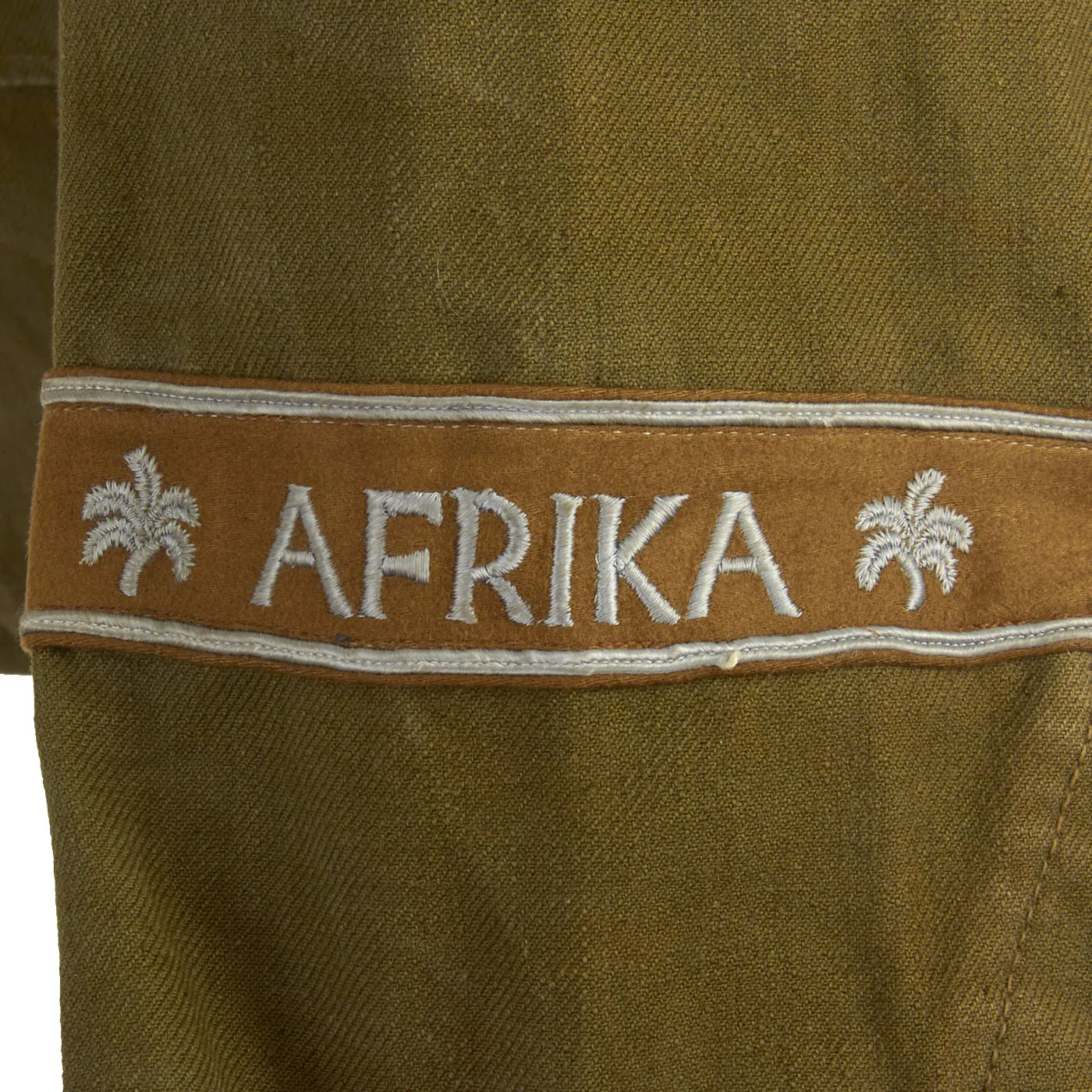 Original German WWII Afrika Korps Panzer Tank Hauptmann's M43 Tropical Tunic with Felt DAK Cuff Title