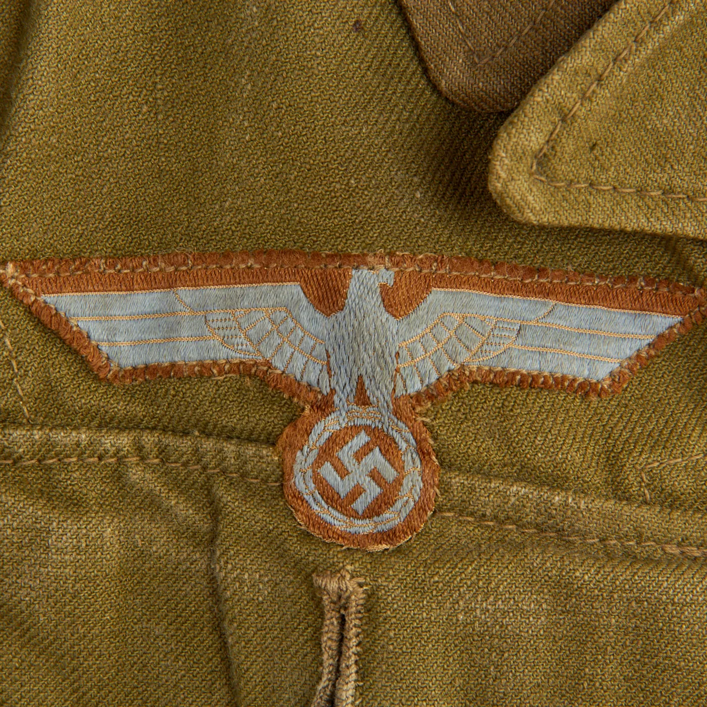 Original German WWII Afrika Korps Panzer Tank Hauptmann's M43 Tropical Tunic with Felt DAK Cuff Title